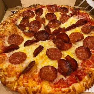 Medium Pepperoni Pizza