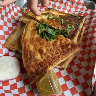 Regular Quesadilla Lunch