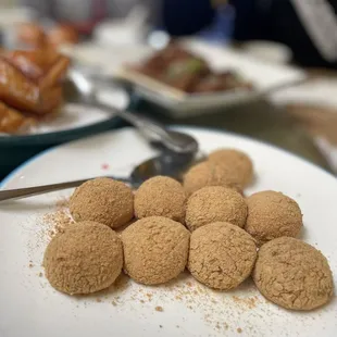 Sesame Glutinous Rice Dumplings