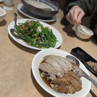 Green bean & pickled olive fry minced