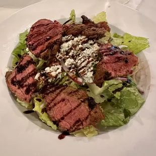 Blackened Steak &amp; Blue Cheese Chop Chop Salad