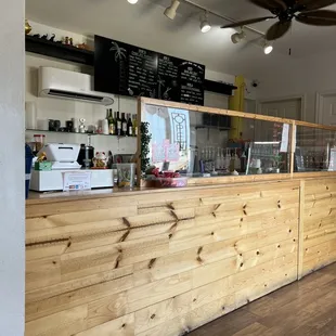 Poke bar/register