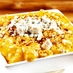 Buffalo chicken with Blue cheese Mac &amp; Cheese