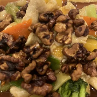 Chicken Walnuts plus broccoli