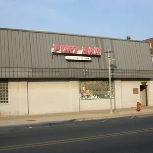 Port Bar
