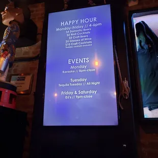 advertise 8pm start time