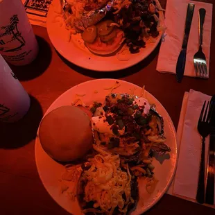 food, chicken wings and fried chicken