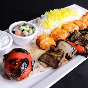 Chicken / Filet Kabob Plate