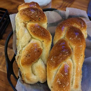 Garlic rolls