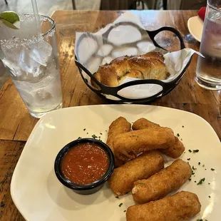 Mozzarella Fried Cheese Sticks