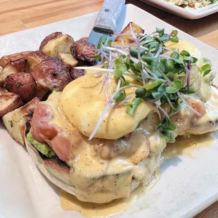 Smoked Salmon Benedict