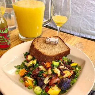 Farmer&apos;s Hash Bowl and Mimosa Pitcher