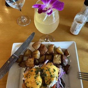 Smoked salmon eggs Benedict  Tropical mimosa