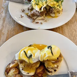 Crab Cake Benedict