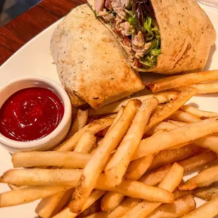 Chicken &amp; Bacon Wrap - good, but very dry. Would ask for extra chipotle ranch next time!