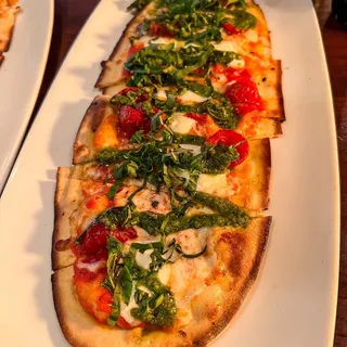 Margherita Flatbread