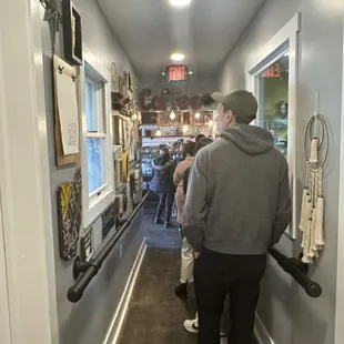 Be prepared to stand in line... this place is popular!  You can watch them bake (right window)  as you wait.