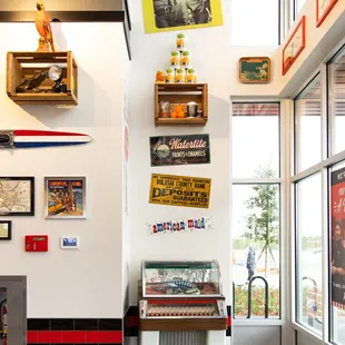 ramen and noodles, interior