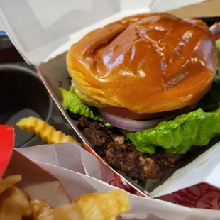 Char-boiled cheeseburger