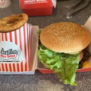 Cheeseburger and nice crispy onion rings