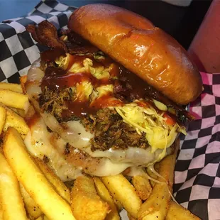 The &quot;Animal.&quot; Sooooo goooood. Fries, too!!