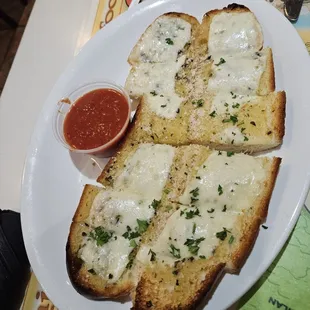 Cheesy Garlic Bread
