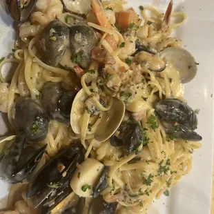 pasta, pasta dish, food