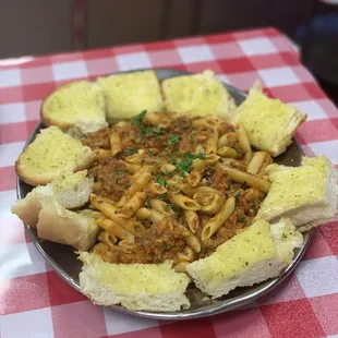 Penne Ragu