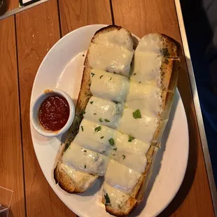 Garlic Bread with Cheese