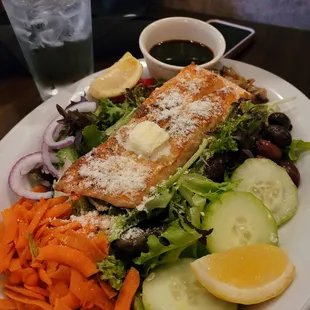 Salmon salad