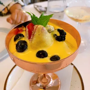 Frutti di bosco con zabaione