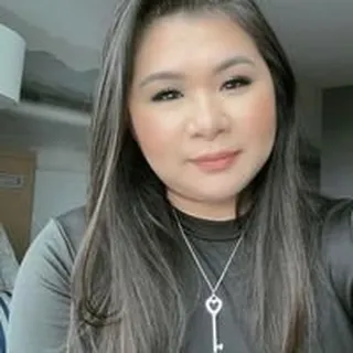 Linda B.