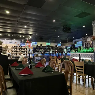 sushi and sashimi, interior