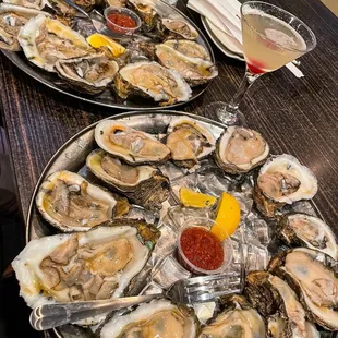 Raw Oysters! instagram: @diningwithkels