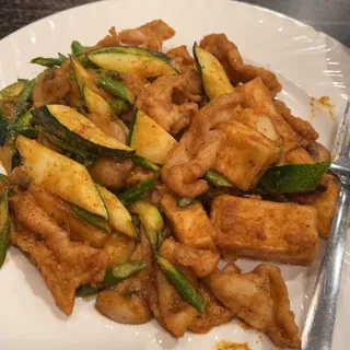Thai Curry Sauce with Chicken & Vegie