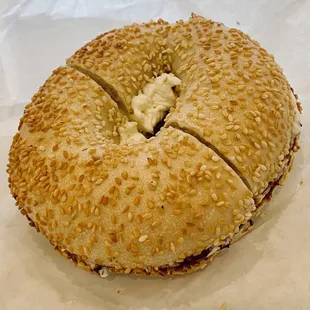 04.30.22 Sesame Seed BAGEL With Lox Spread