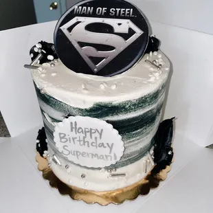 Superman Cake
