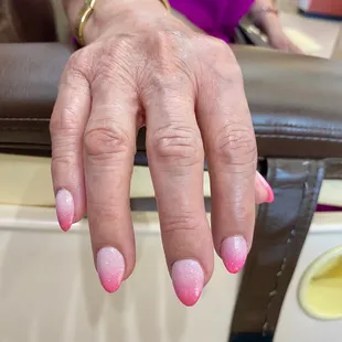 Ombre nails