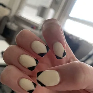 Chipped after 3 days, white dip turned yellow