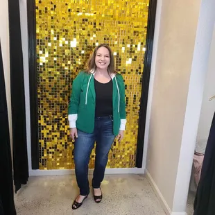 Cute new looks! Loved the mixed blazer/hoodie look in one super soft piece.