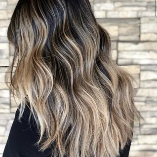 Balayage by Allison @allisonk_hair @poshsalon.stockton