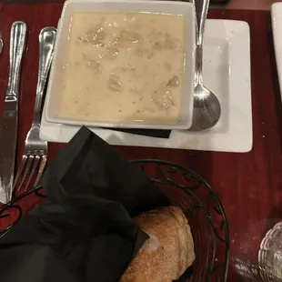 soup of the day, Clam chowder