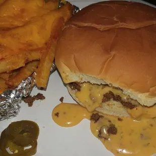 Old fashoined Posse Burger (aka Desparado) with cheese fries!