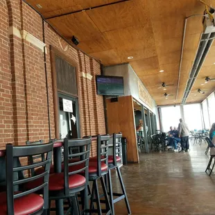 a view of the outside of the restaurant