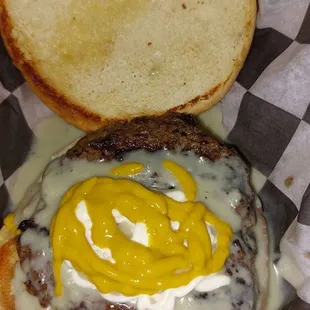 $2 burgers on Thursday night, not bad at all