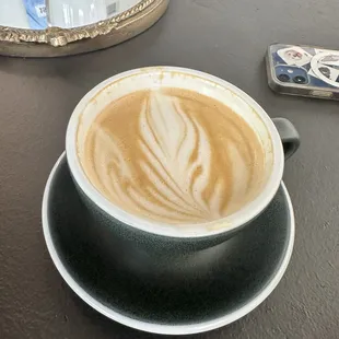 Latte (oops, drank a little before pic )