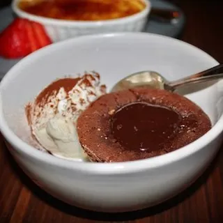 CHOCOLATE BOUCHON