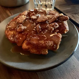 CAST IRON STICKY BREAD