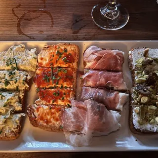 BRUSCHETTA ( CHOOSE 4 )