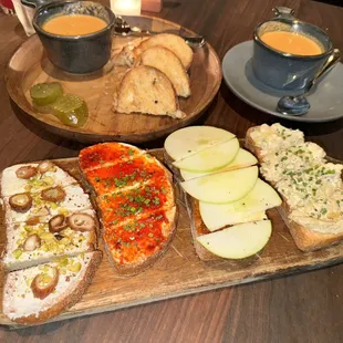 Bruschetta, grilled cheese and tomato bisque